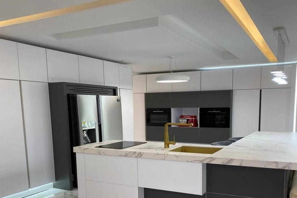 کابینت مارمونایت