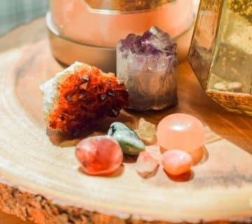 سنگ کوارتز کجا یافت میشود؟